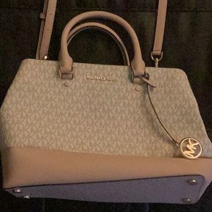 Womens Michael Kors Bag